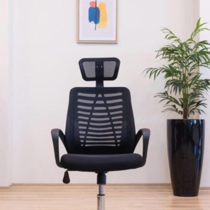 Ergonomic Head Rest Office Chair 