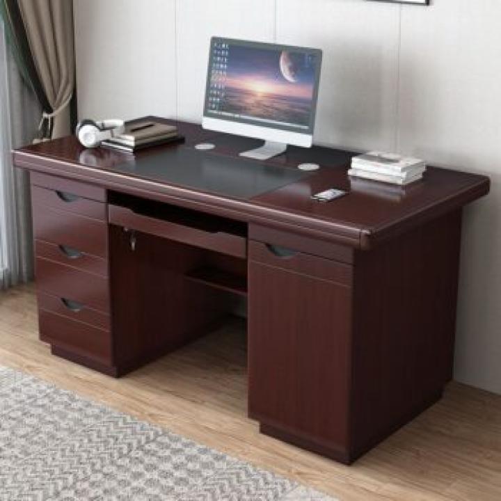 1200mm Computer Desk with Keyboard Tray 