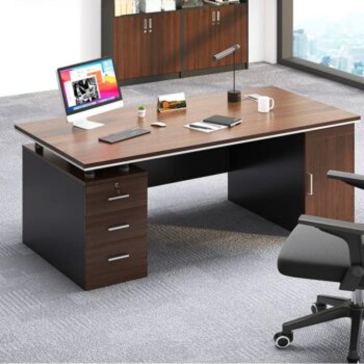 1.4m Modern Desk With Drawers 
