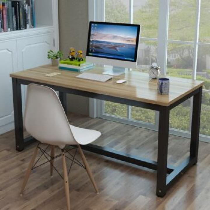 140cm x 80cm Generic Computer Desk 