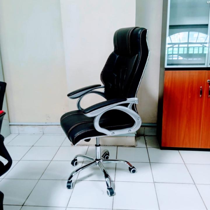 Executive Office Chair