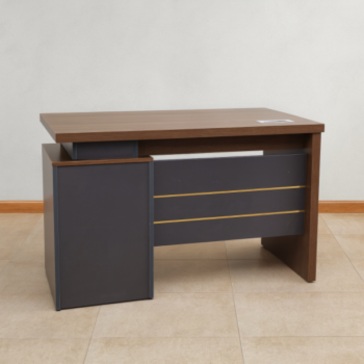 1.4M Modern Office Desk 