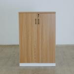 2-Door wooden credenza cabinet 