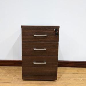 3-Drawers Pedestal 